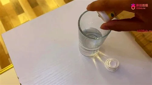 China AV Sorellina violentata mentre dorme