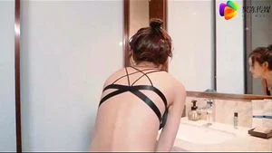 Watch from 0:03:29