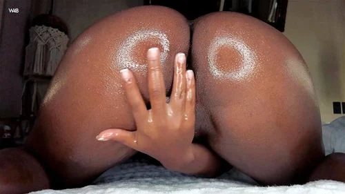 Ebony masturbation