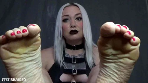 feet worship, soles, milf, fetish