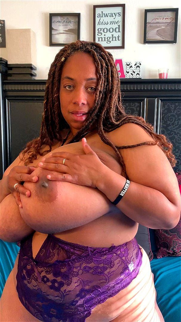 big ass Black titties big ass Black titties