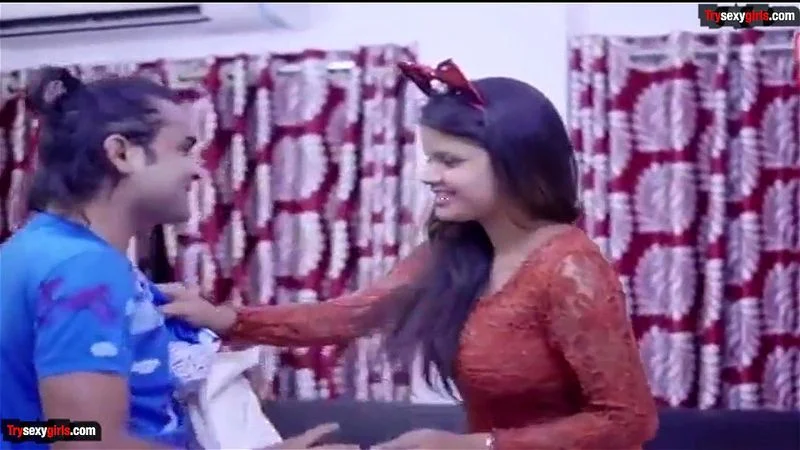 Akele ladki ko aadmi ne zabardasti choda Akele ladki ko aadmi ne zabardasti choda