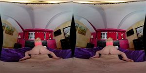 Dixie Lynn thumbnail