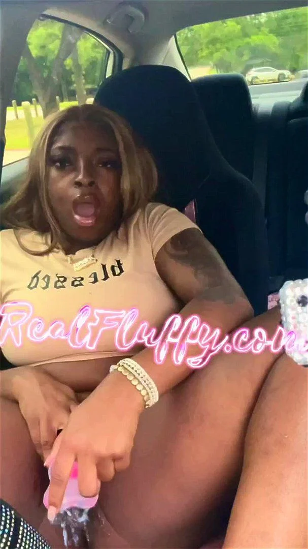 RealFluffy Drives While Masturbating RealFluffy Drives While Masturbating