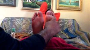 Spanish tickling thumbnail