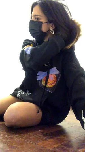Too much babes thumbnail