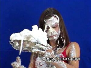 Watch Reviewing Pies - Wam, Thong, Wetandmessy Porn - SpankBang