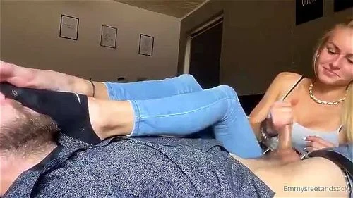 foot smelling handjob - Footjob, Emmysfeetandsocks, Foot Smelling Handjob Porn