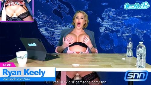 Camsoda - Big Boobs MILF Ryan Keely Has Majestic Orgasm Live On Air
