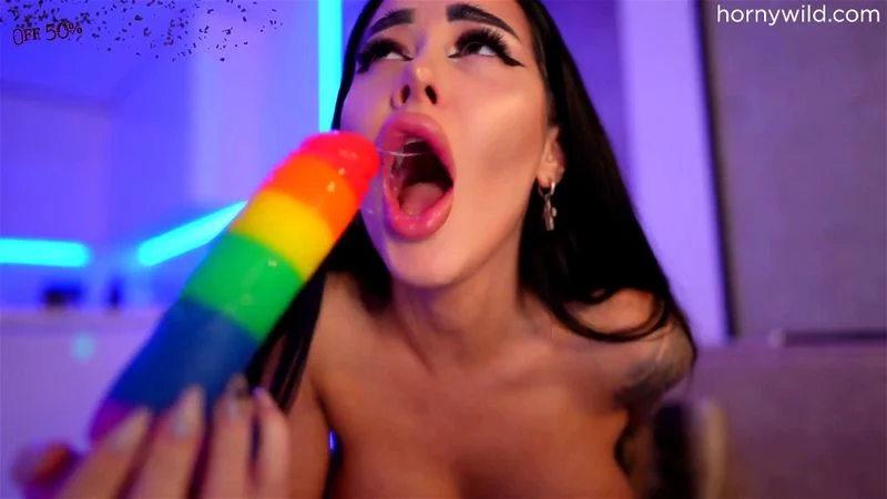 I like to fuck my mouth hard with big dildo