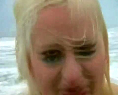 Beach Strip: Amateur, Xhamster & Public Porn - SpankBang