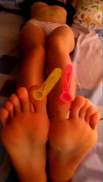 foot licking, babe, asian, toy