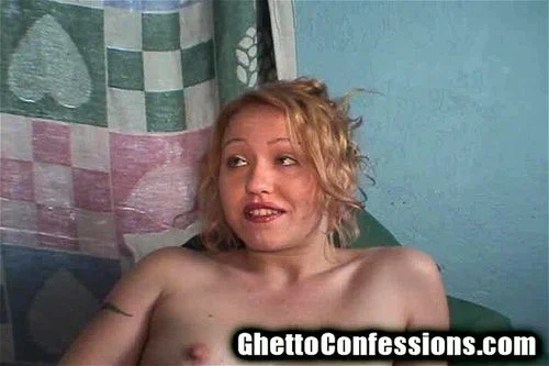 Crack whore takes dick