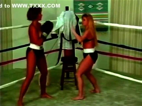 Topless boxing - Blake & Candi VS Tina & Kathleen: Porn - SpankBang
