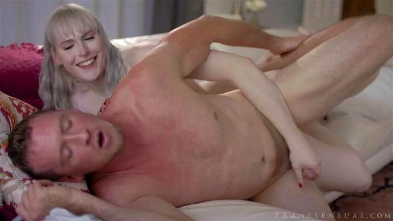 t-girl on top t-girl on top