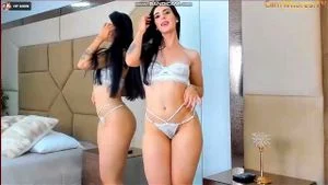 Latina thumbnail