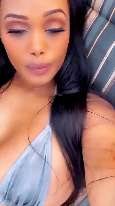 Beautiful for big booty Beautiful for big booty