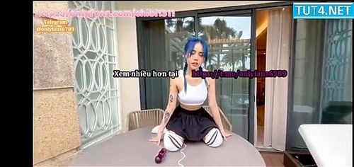 예쁜 여자들은 패션 매장에서 자위한다.: Amateur, Big Ass & Onlyfans Porn - SpankBang