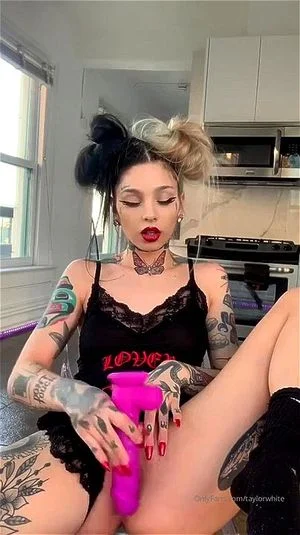 taylor white thumbnail