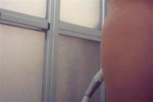 近所の女 Porn - SpankBang