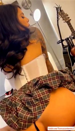 Onlyfans thumbnail