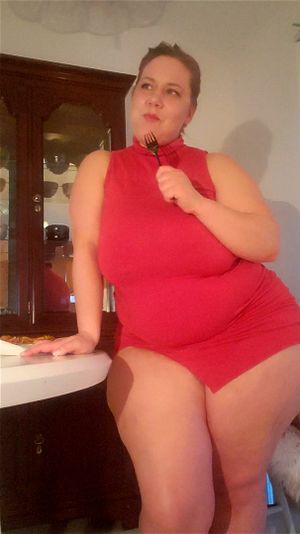 Mega bbw pawg mal red thumbnail