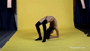 FlexyTeens thumbnail