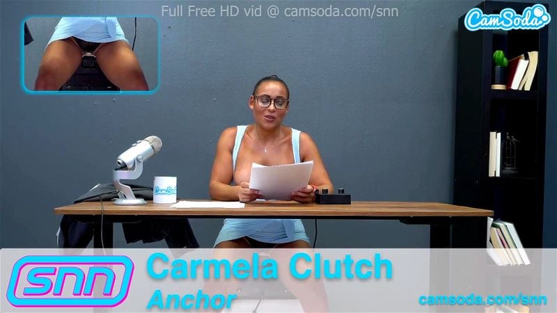 Camsoda News Network Reporter reads out news as she rides the sybian