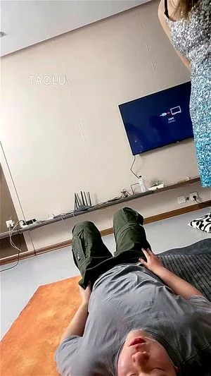 Chinese Femdom thumbnail