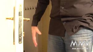 Watch from 0:01:03