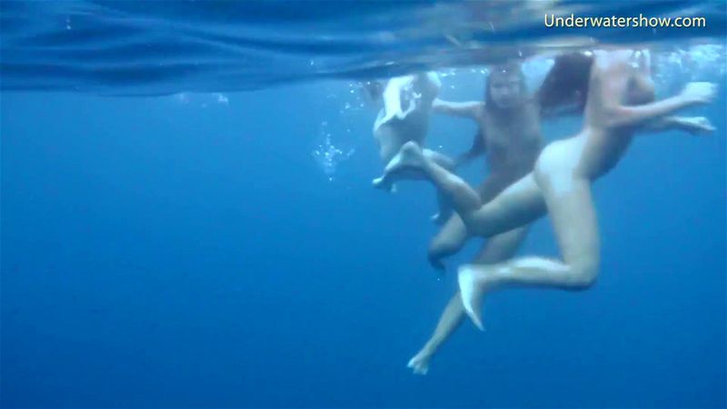 Hot erotics in the sea with 3 girls Hot erotics in the sea with 3 girls