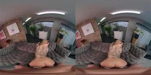 L. bee thumbnail