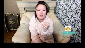 Asian smoking  thumbnail