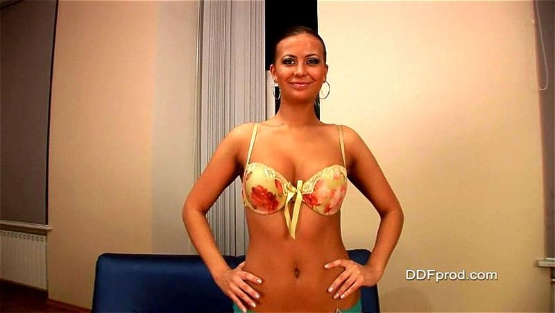 Yuliana Casting