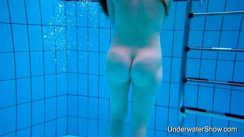 xxxwater, Underwater Show, bikini, solo female, underwatershow