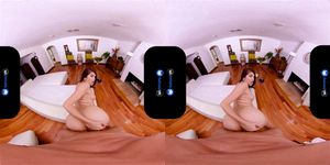 Stephanie West thumbnail