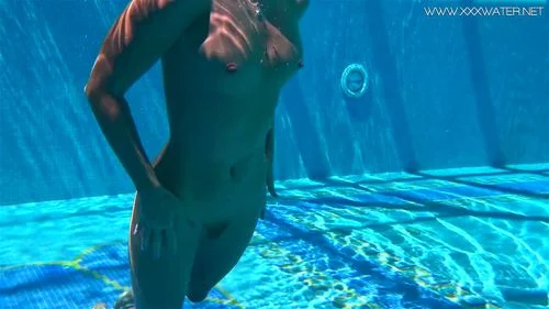 hairy pussy, swimming, Underwater Show, professional