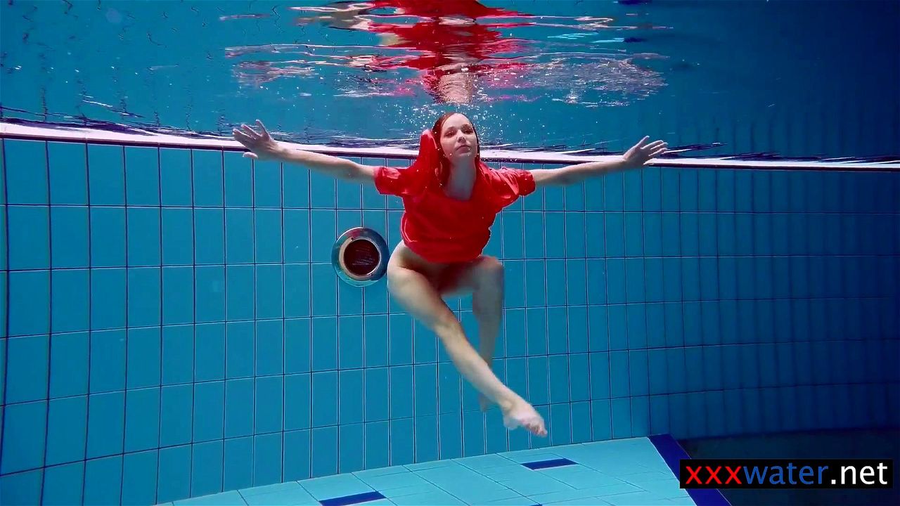 Swimming Sport Porn - Watch Avenna enjoys swimming in the pool - Babe, Euro, Pool Porn - SpankBang
