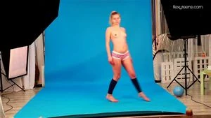 Mischele Lomar hottest flexible nude babe