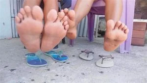 Sisters feet play