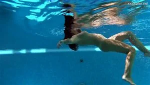 Puzan Bruhova sexy underwater submerged