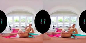 VR fit thumbnail