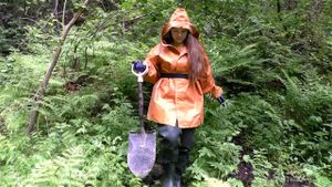 Muddy Rainwear Girl 1