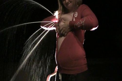 Beth power spraying milk everywhere: Lactating, Milking & Sexyxbeth Porn