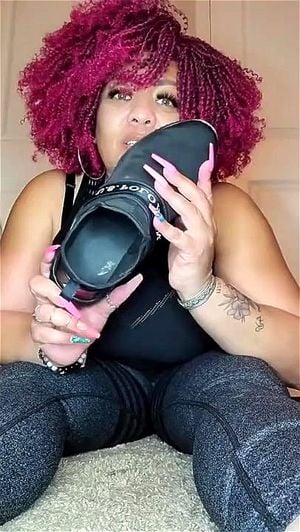 Watch from 0:00:27