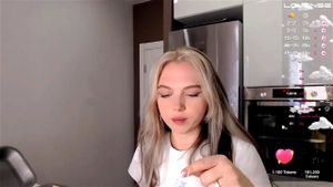 Watch from 0:14:59