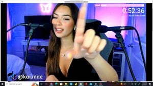 Watch from 0:00:33