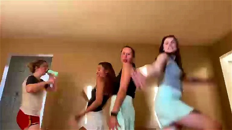 Party girls flash on live Party girls flash on live