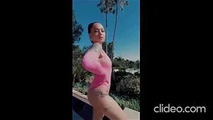 Watch from 0:00:44
