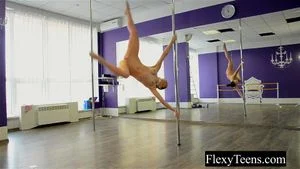 Flexible girls thumbnail